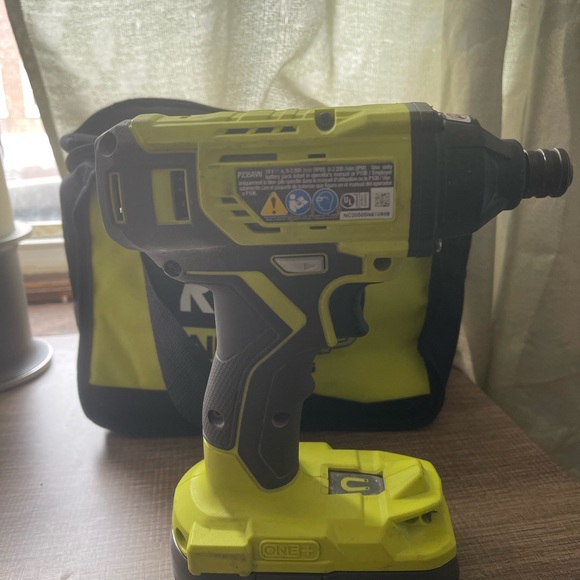 Ryobi 18v P235AVN Impact
Drill Driver ONE+ With Battery & Bag - Picture 3 of 4